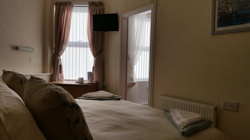 The Trevelyan Otel Morecambe Oda fotoğraf