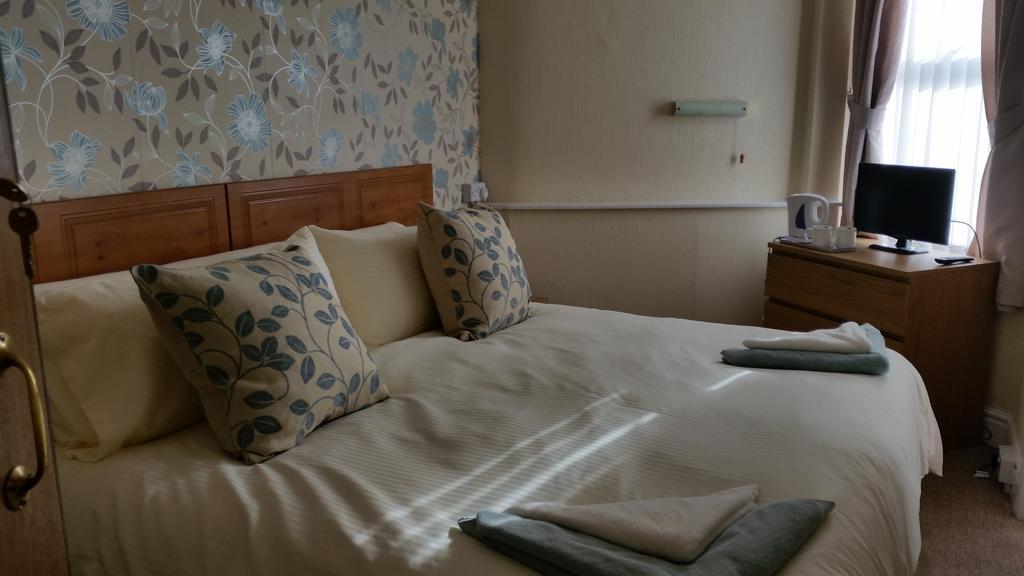 The Trevelyan Otel Morecambe Oda fotoğraf